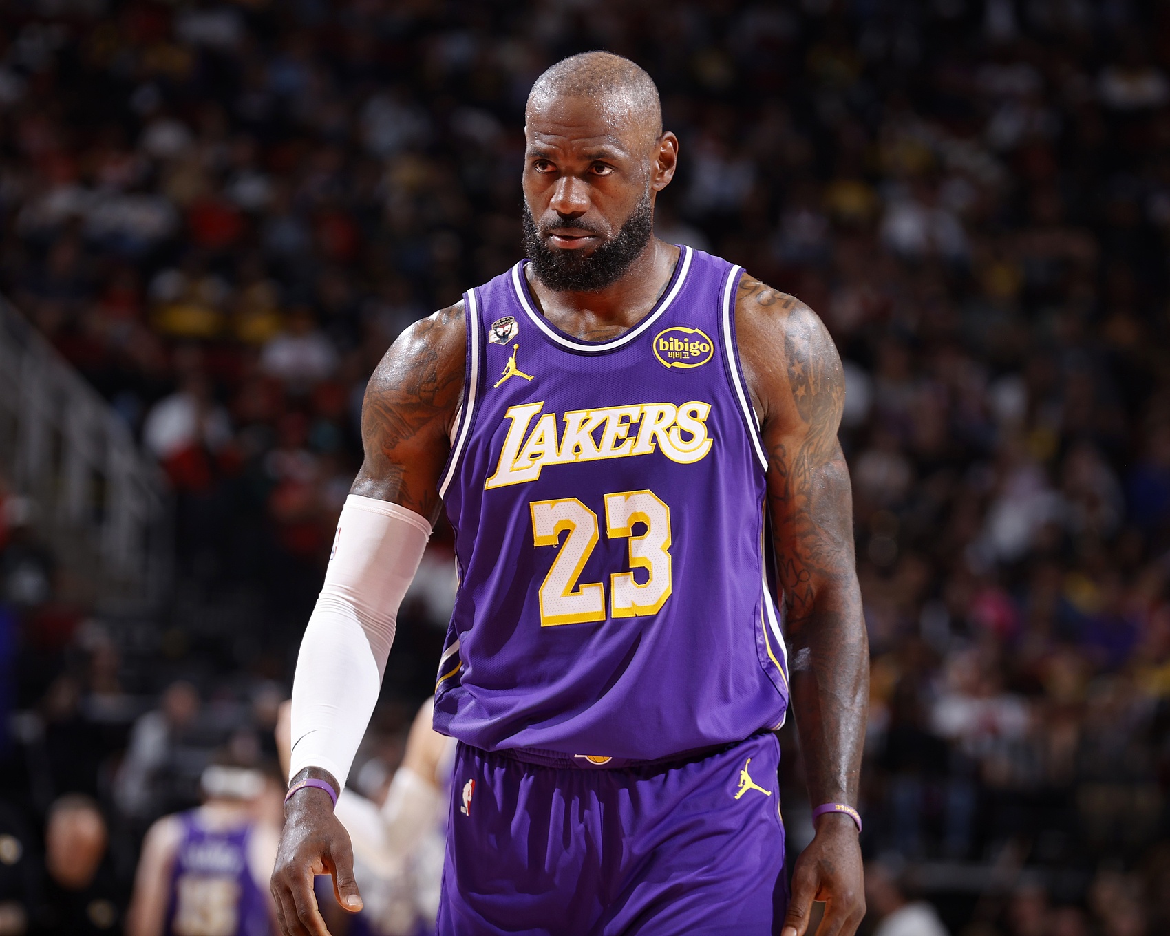 开云体育官网-A·史密斯：湖蜜永远无法像骑蜜那样爱戴老詹 他不是科比&amp;魔术师